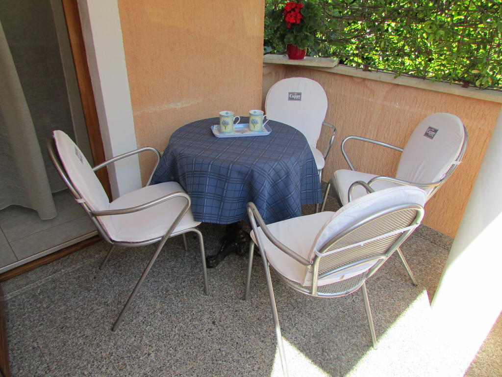 אומאג Apartments Krizine חדר תמונה